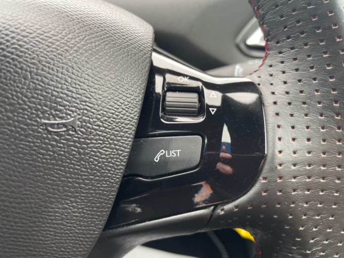 2025 Peugeot 308