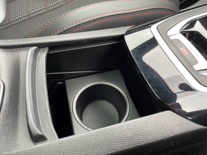 2025 Peugeot 308