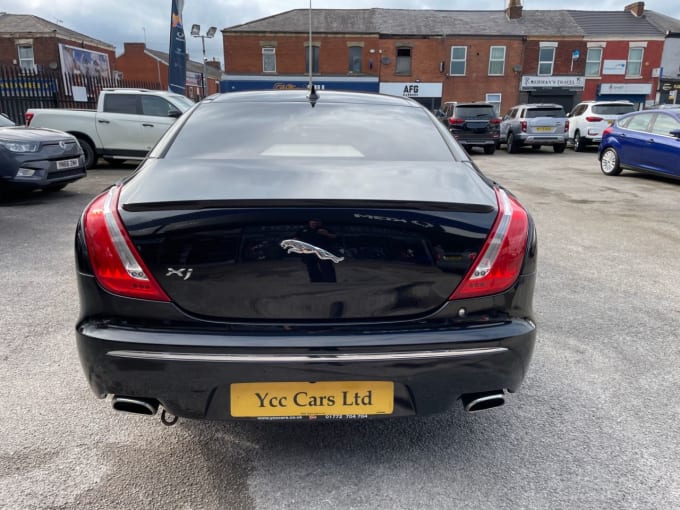 2025 Jaguar Xj