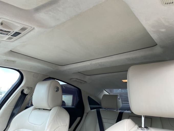 2025 Jaguar Xj