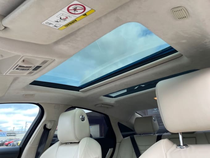 2025 Jaguar Xj