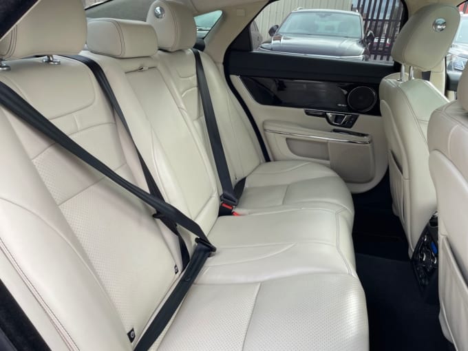 2025 Jaguar Xj