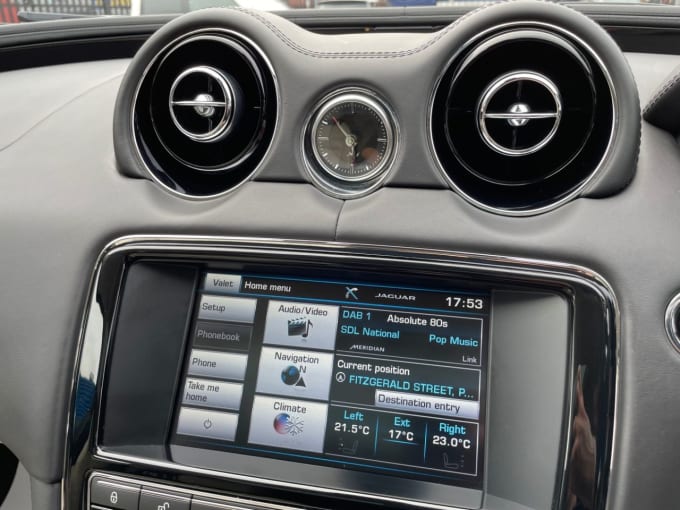 2025 Jaguar Xj