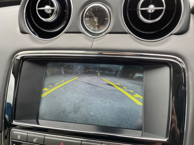 2025 Jaguar Xj