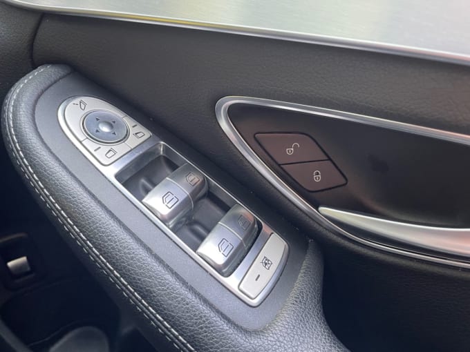 2025 Mercedes-benz C-class