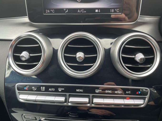 2025 Mercedes-benz C-class