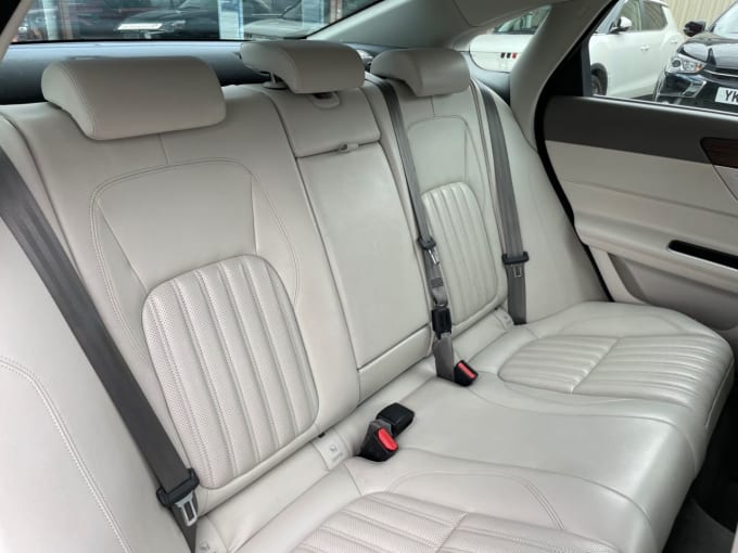 2025 Jaguar Xf