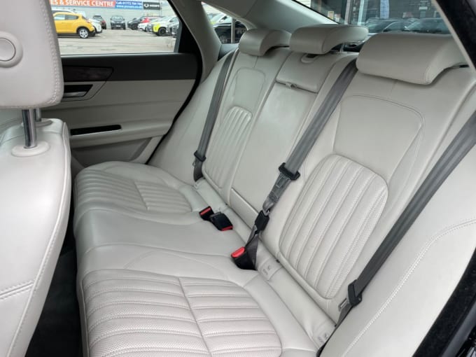 2025 Jaguar Xf