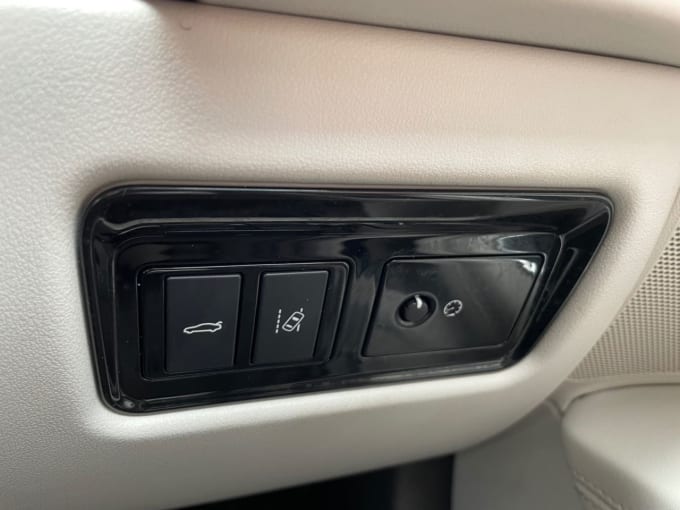 2025 Jaguar Xf
