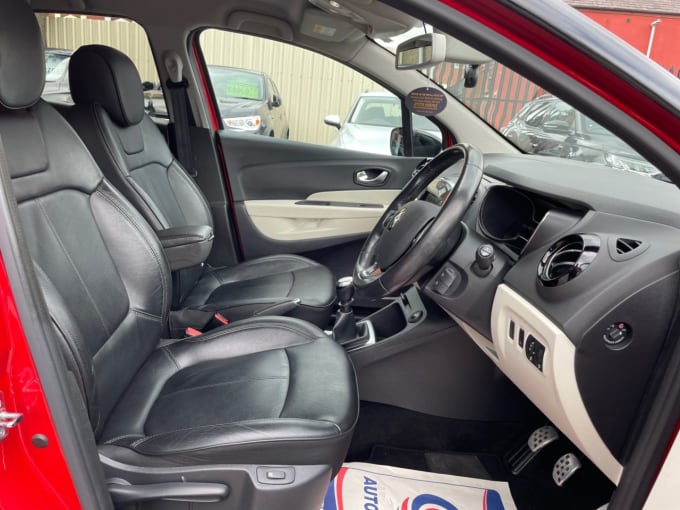 2025 Renault Captur