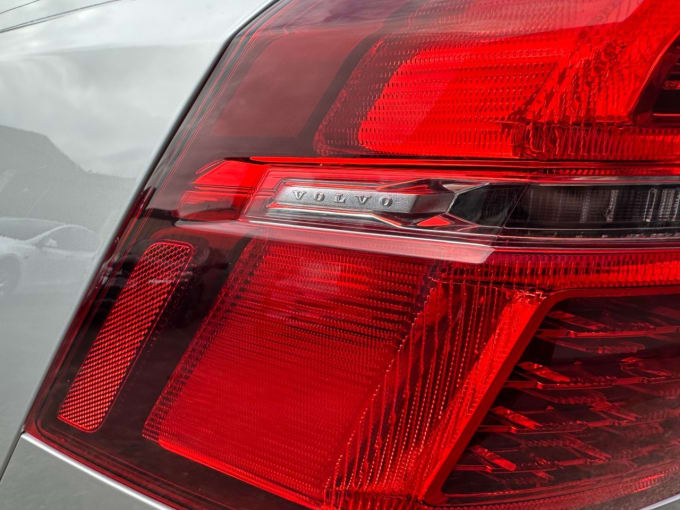 2025 Volvo Xc60