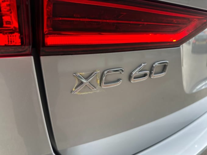 2025 Volvo Xc60