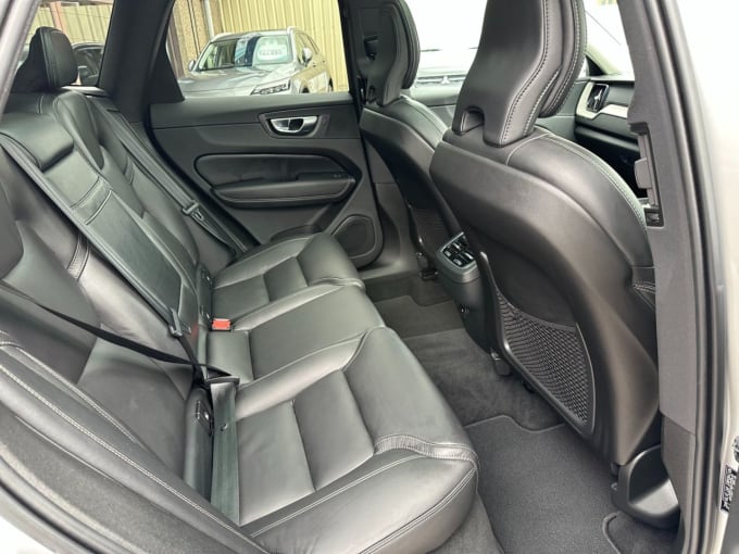 2025 Volvo Xc60