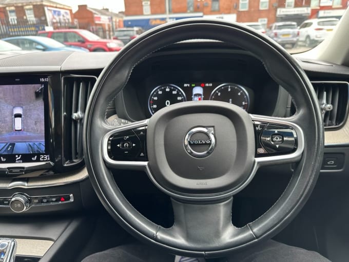 2025 Volvo Xc60