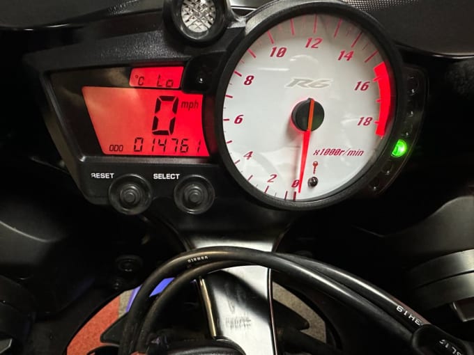 2025 Yamaha R6