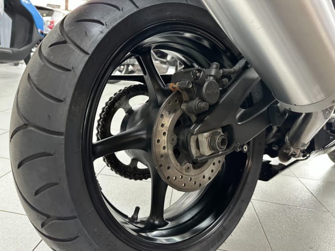 2025 Yamaha R6