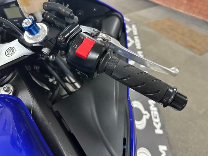 2025 Yamaha R6