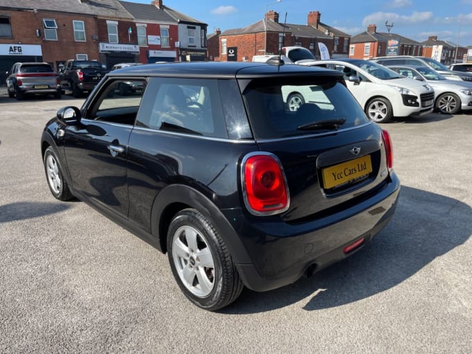 2025 Mini Hatch