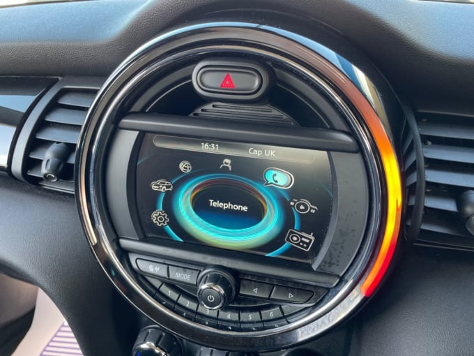 2025 Mini Hatch