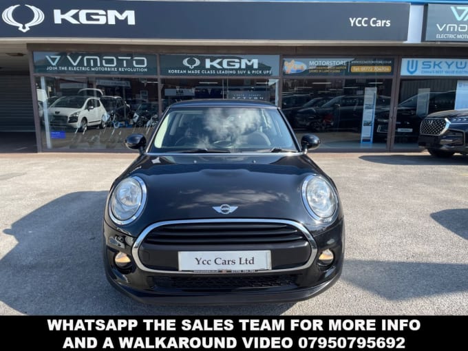 2025 Mini Hatch