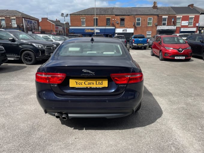 2025 Jaguar Xe