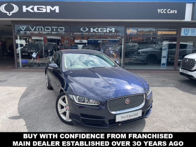 2025 Jaguar Xe