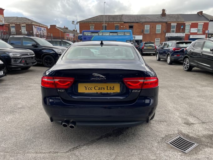 2025 Jaguar Xe
