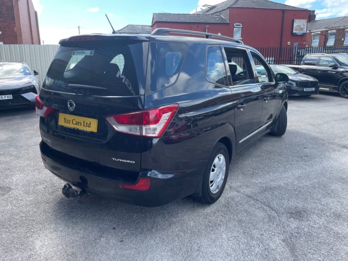 2025 Ssangyong Turismo