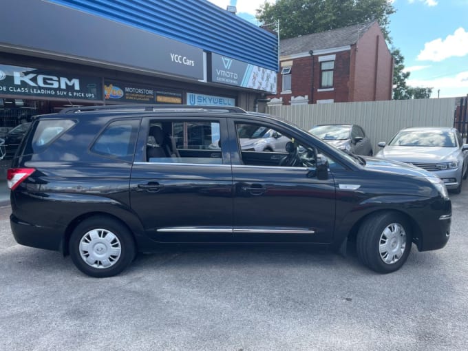 2025 Ssangyong Turismo