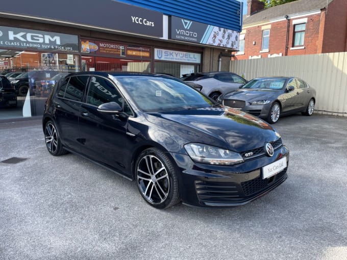 2025 Volkswagen Golf