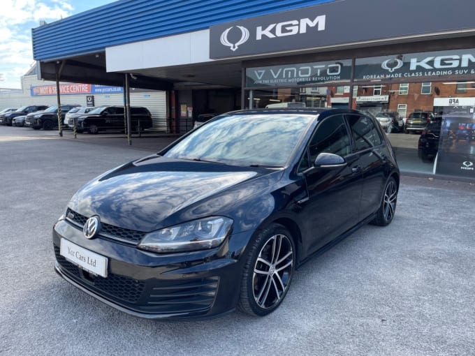 2025 Volkswagen Golf