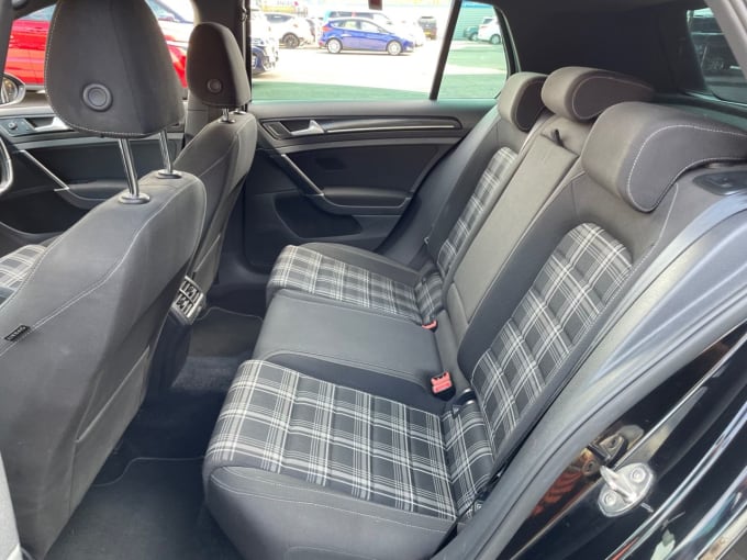 2025 Volkswagen Golf