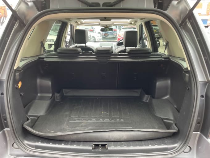 2025 Land Rover Freelander 2