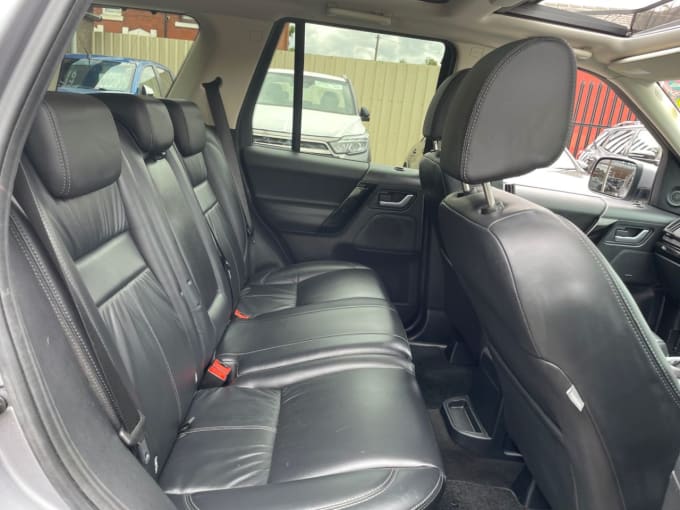 2025 Land Rover Freelander 2