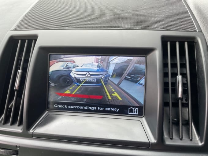 2025 Land Rover Freelander 2