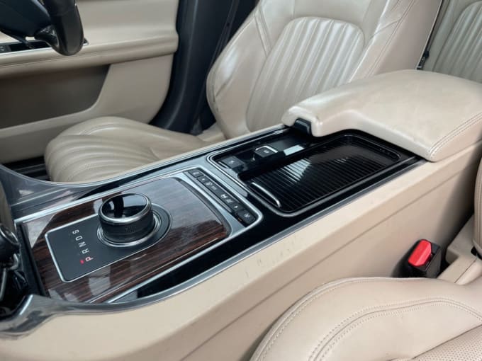 2025 Jaguar Xf