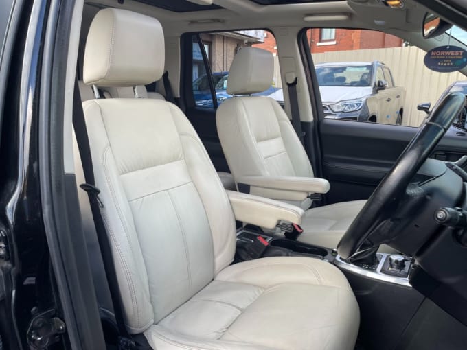 2025 Land Rover Freelander 2