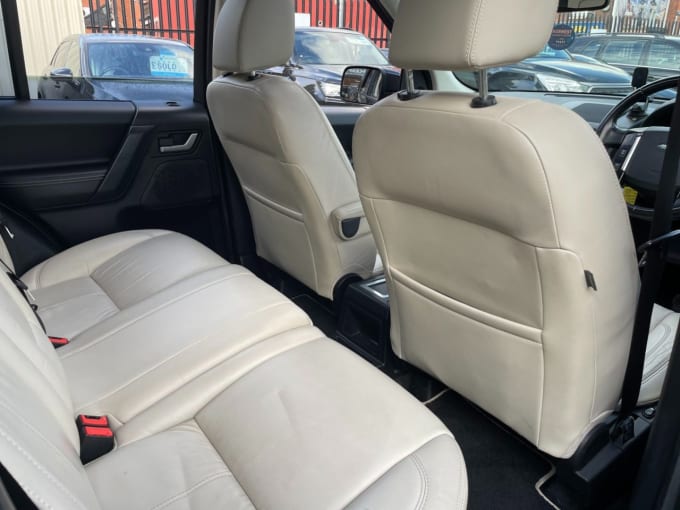2025 Land Rover Freelander 2