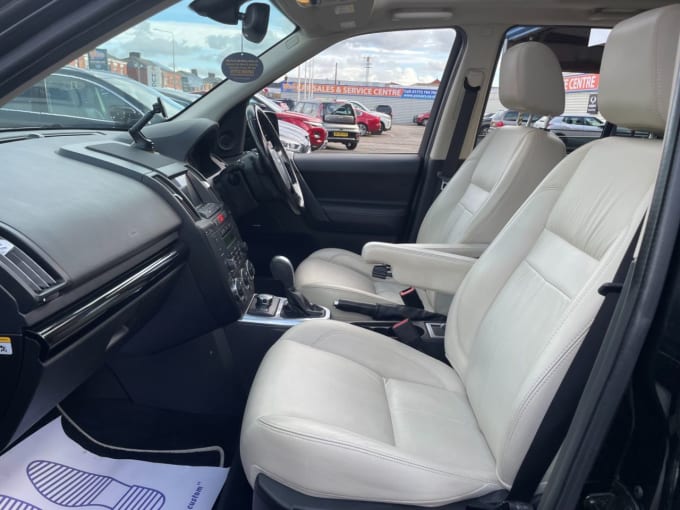 2025 Land Rover Freelander 2