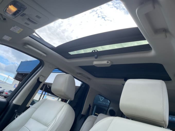 2025 Land Rover Freelander 2