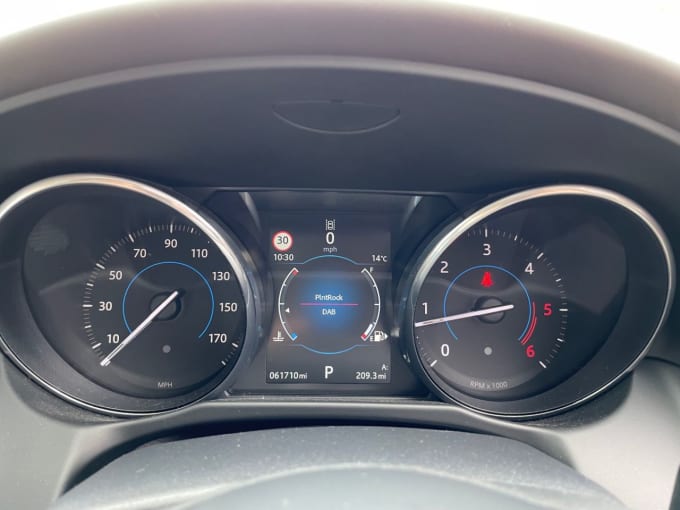 2025 Jaguar Xf