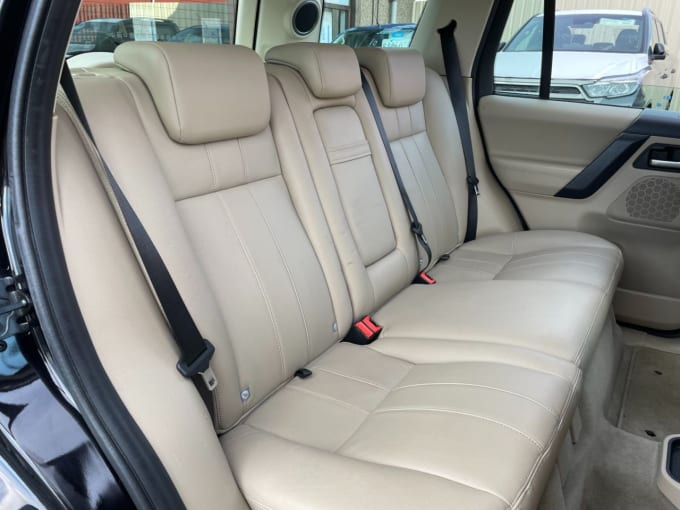 2025 Land Rover Freelander 2