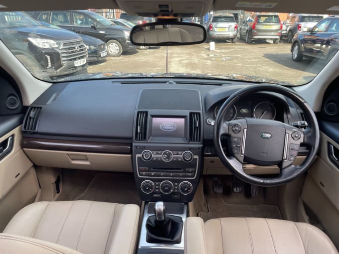 2025 Land Rover Freelander 2