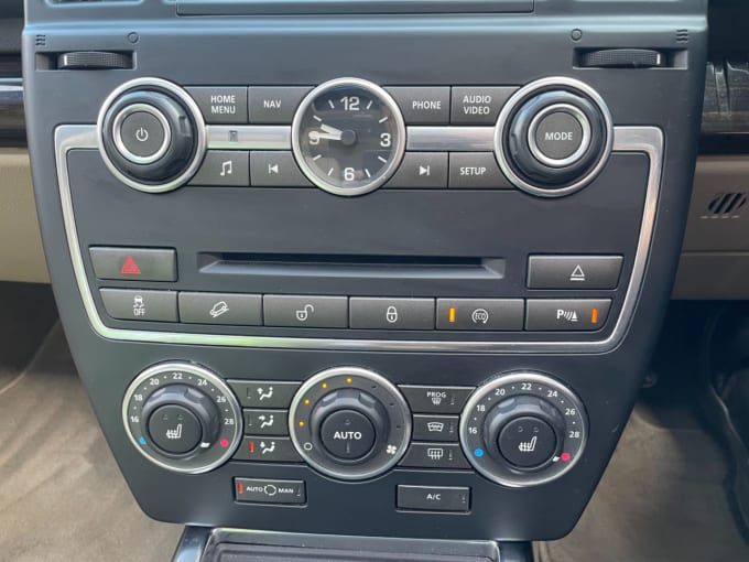 2025 Land Rover Freelander 2