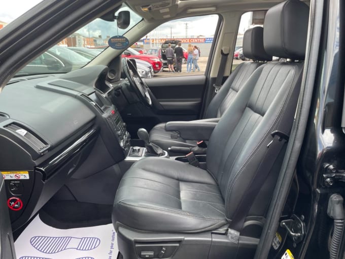 2025 Land Rover Freelander 2