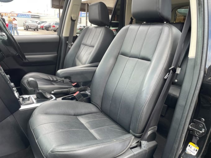 2025 Land Rover Freelander 2