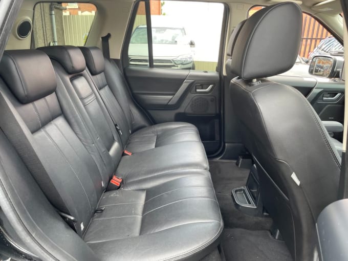 2025 Land Rover Freelander 2