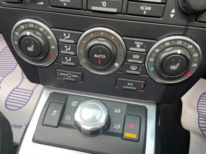 2025 Land Rover Freelander 2