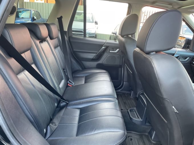2025 Land Rover Freelander 2