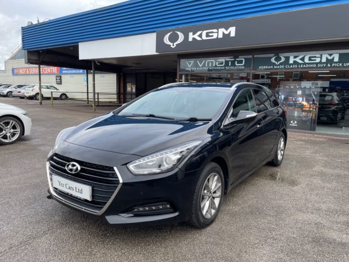 2025 Hyundai I40